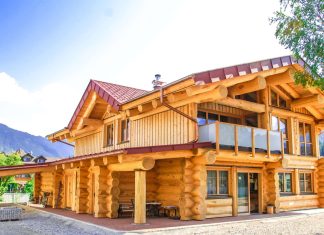BUCOVINA ECO HOUSE SRL - Firmă serioasă de construcţii case din buşteni lemn rotund