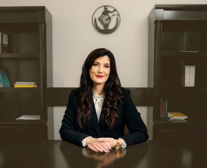 SIMONA STOLERCIUC - Un cabinet de avocat serios şi riguros din Suceava